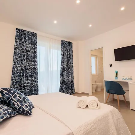 Alojamento de Acomodação e Pequeno-almoço Orizzonte Mare Panoramic Agropoli